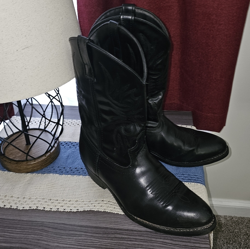 Men's LAREDO Cowboy Boots 11EW